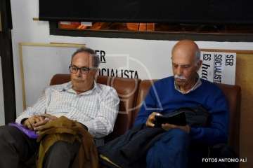 Debate entre los dos candidatos de primarias del PSOE de Telde (Foto Antonio Alí)